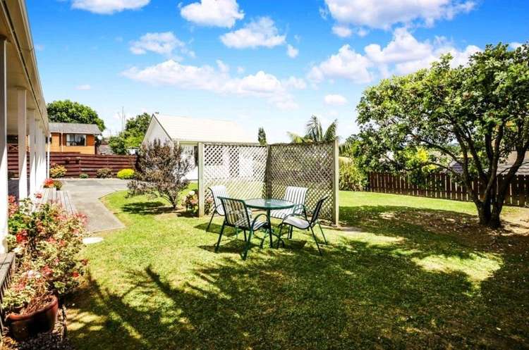 19b Kay Drive Blockhouse Bay_8