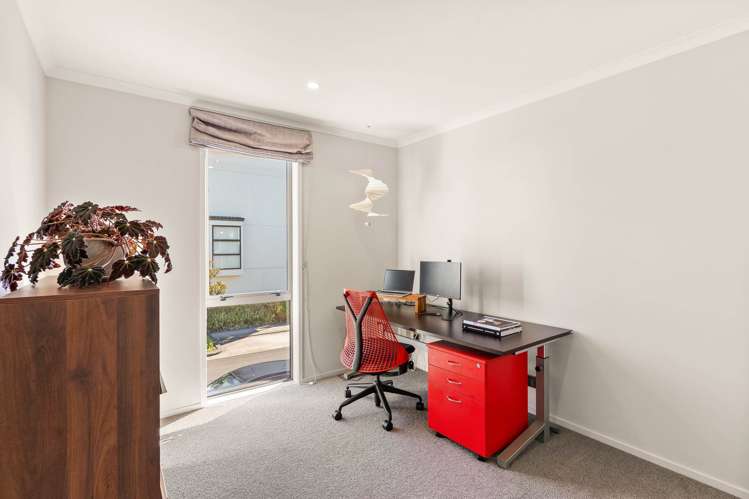 91 Glidepath Road Hobsonville_13