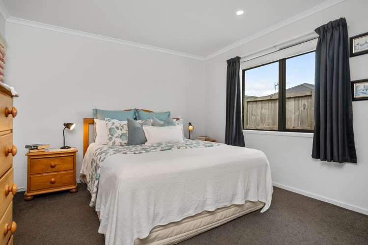 2 Kahawai Close Pyes Pa_10