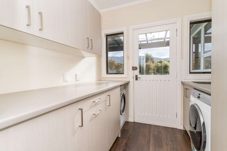 17 Dunedin-Waitati Road Dalmore_20