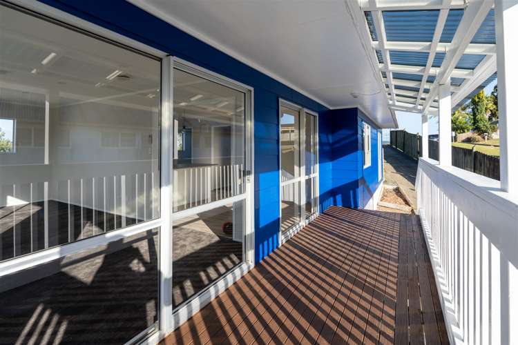 5 Harrys Place Kawakawa_5