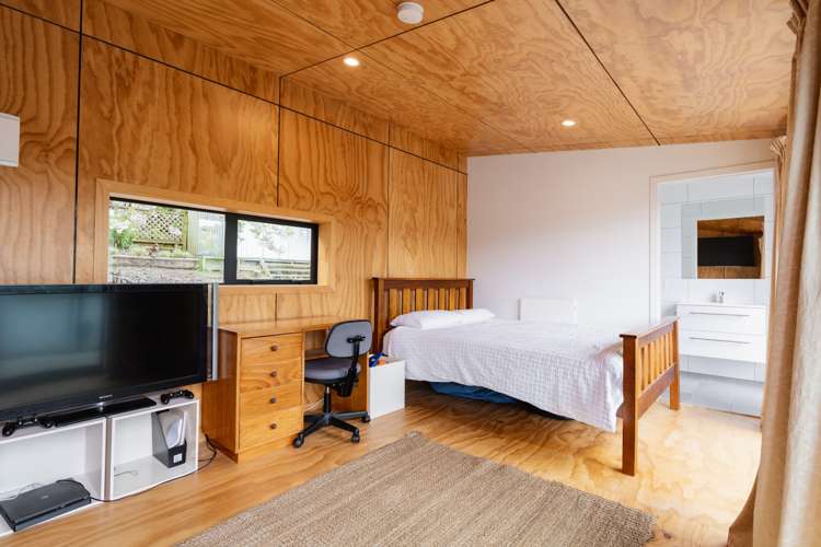 96 Hocken Street Kenmure_28