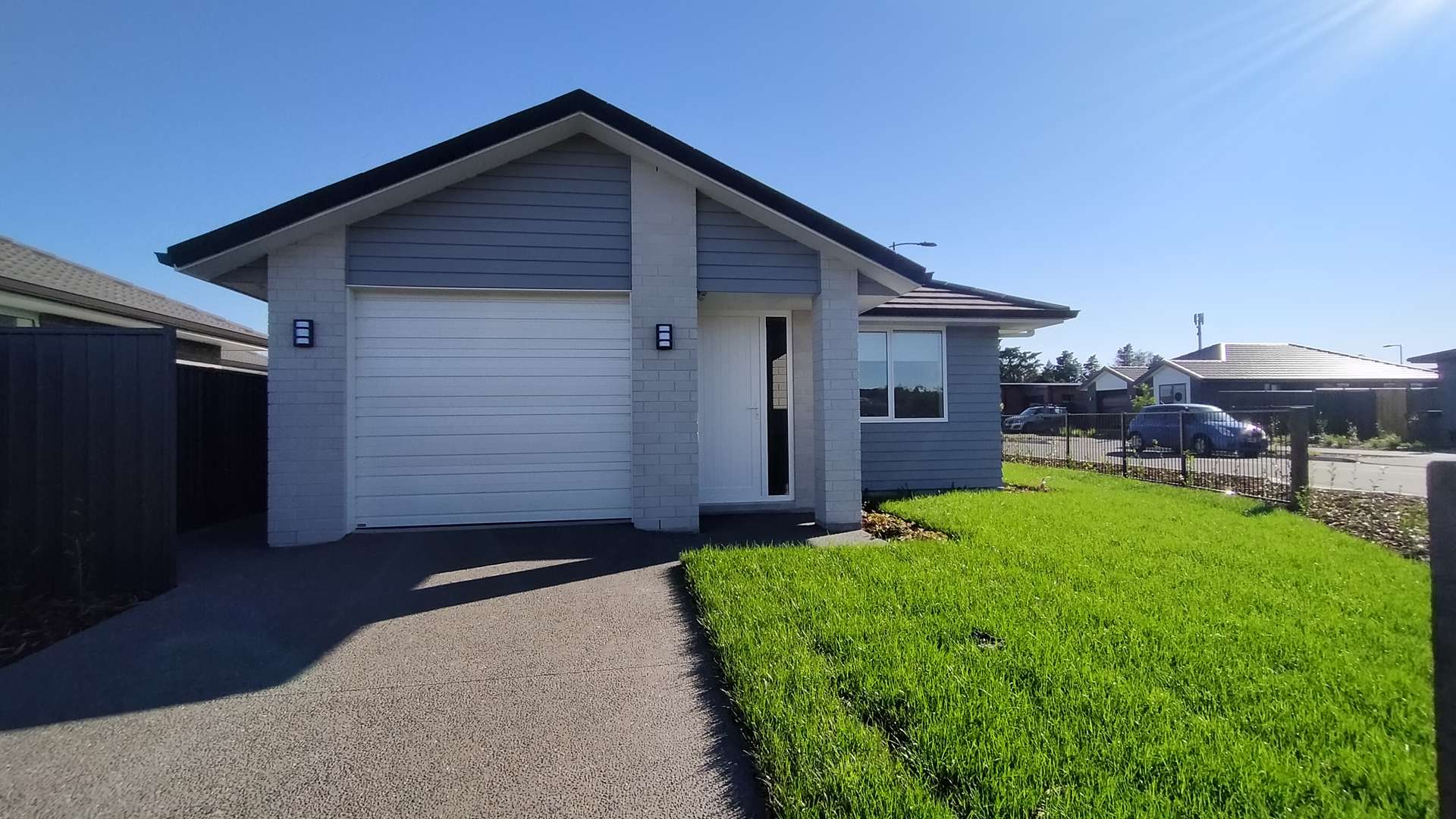 4 Pioneer Crescent Helensburgh_0