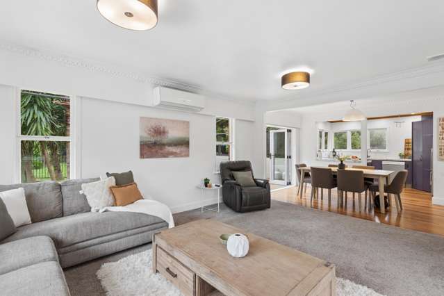 237 Woodlands Park Road Titirangi_3