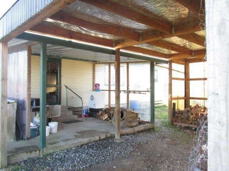 170 Thompsons Road Reefton_18