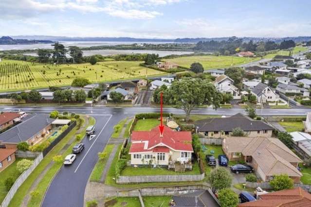 135 Mountain Road Mangere Bridge_2