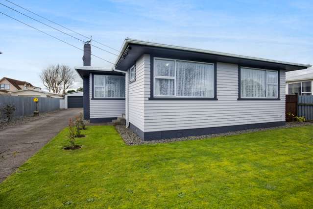 8 Maire Street Hawera_1