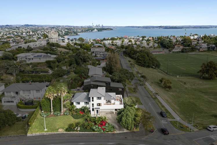 785 Riddell Road St Heliers_23