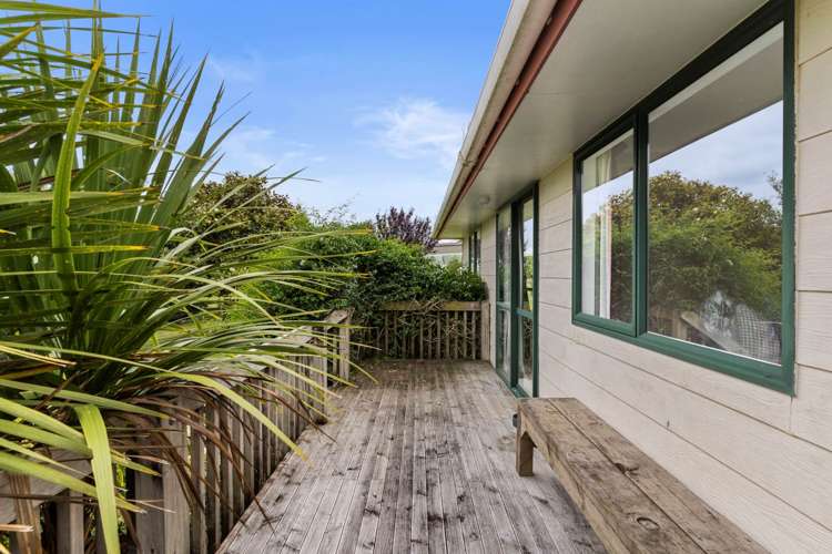 83 Sim Road Paerata_17