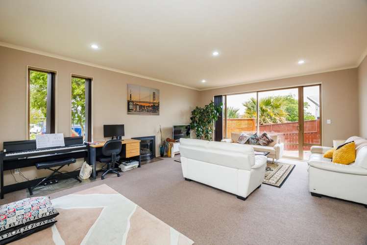 3 Varsity Heights Fitzherbert_15