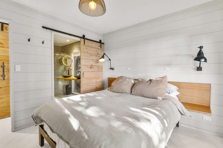 71 Trig Hill Road Onetangi_14