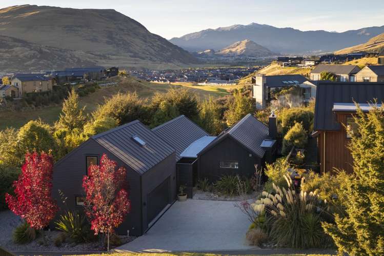 3 McKellar Drive Jack's Point_24