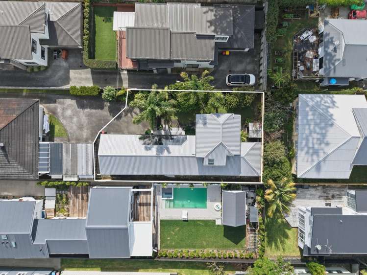 22A Walker Road Point Chevalier_17