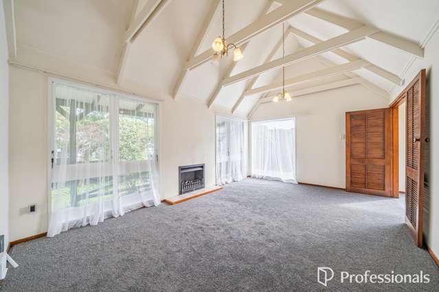 3 McEnroe Grove Naenae_3