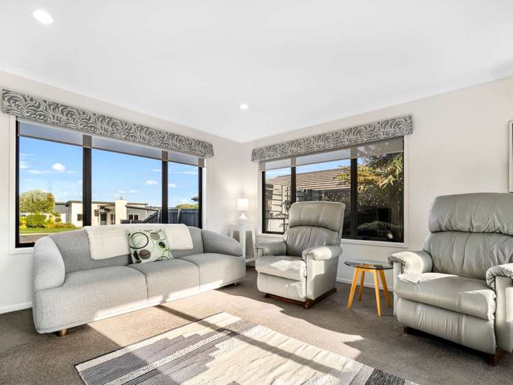 5 Carroll Place Owhata_10