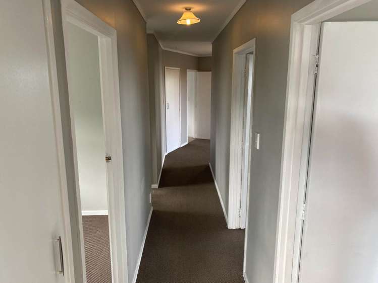 8 Patricia Place Hillpark_21