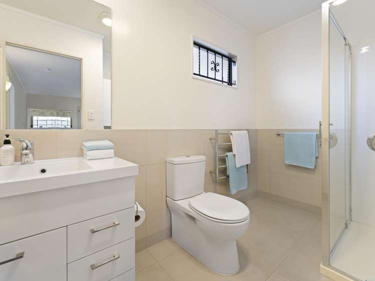 123 Longford Park Drive Takanini_26