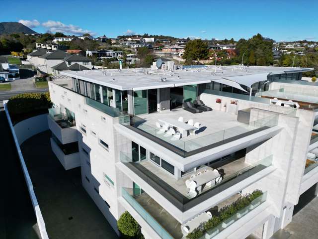 221-225 Lake Terrace Taupo_4