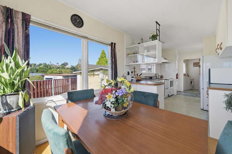 27 Balmoral Terrace Otumoetai_7