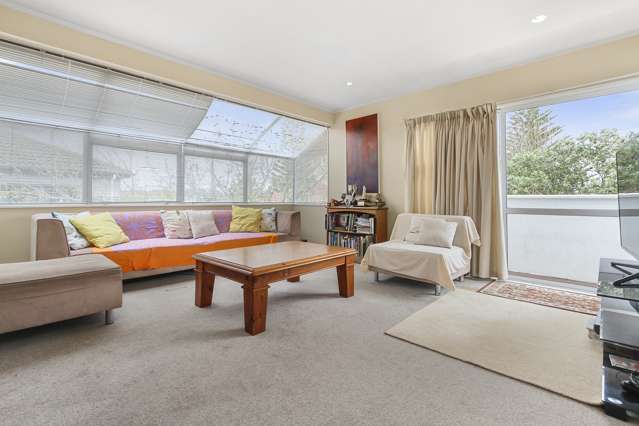 9a Rogan Street Mount Roskill_1