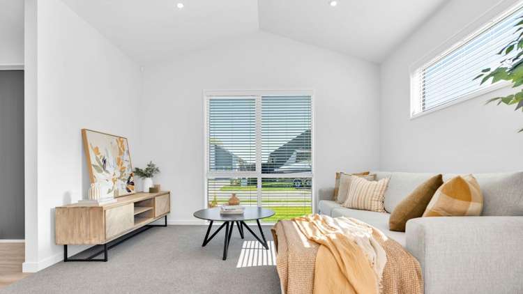 6 Waianiwa Place Burwood_10