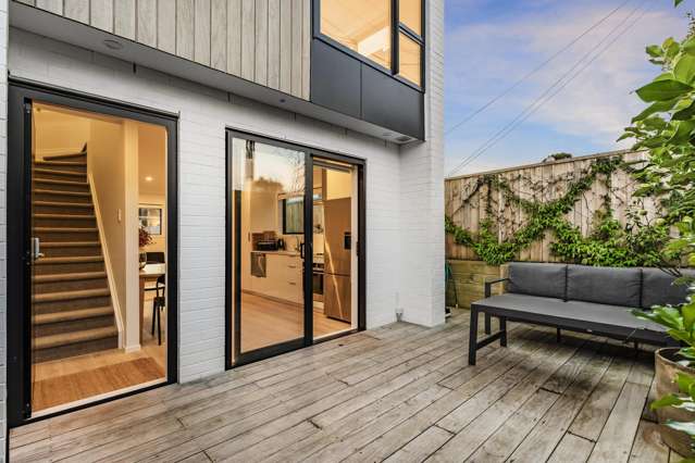 1/71 Ruawai Road Mount Wellington_2
