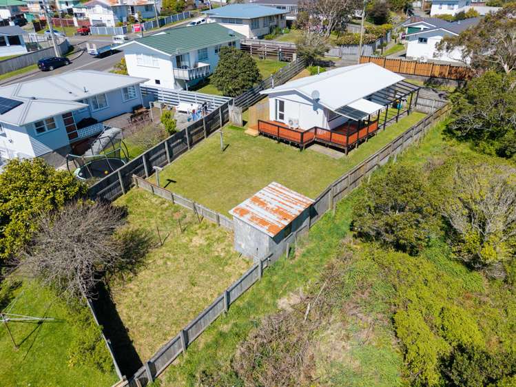 71 Mark Avenue Paparangi_15