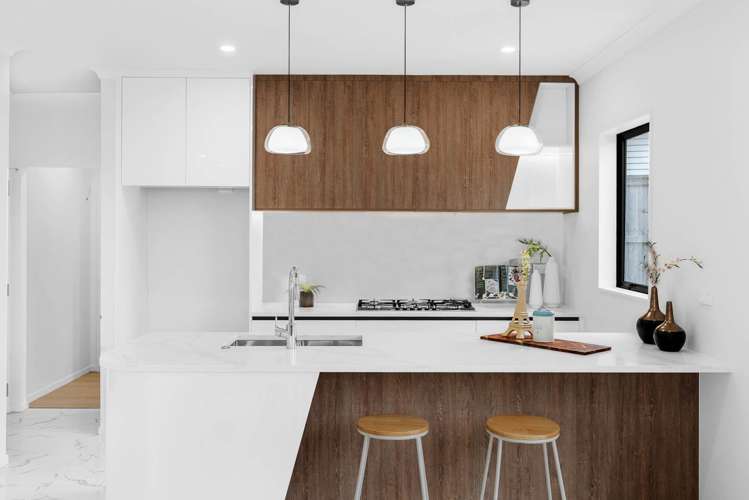 32 Tannaghmore Drive Flat Bush_4