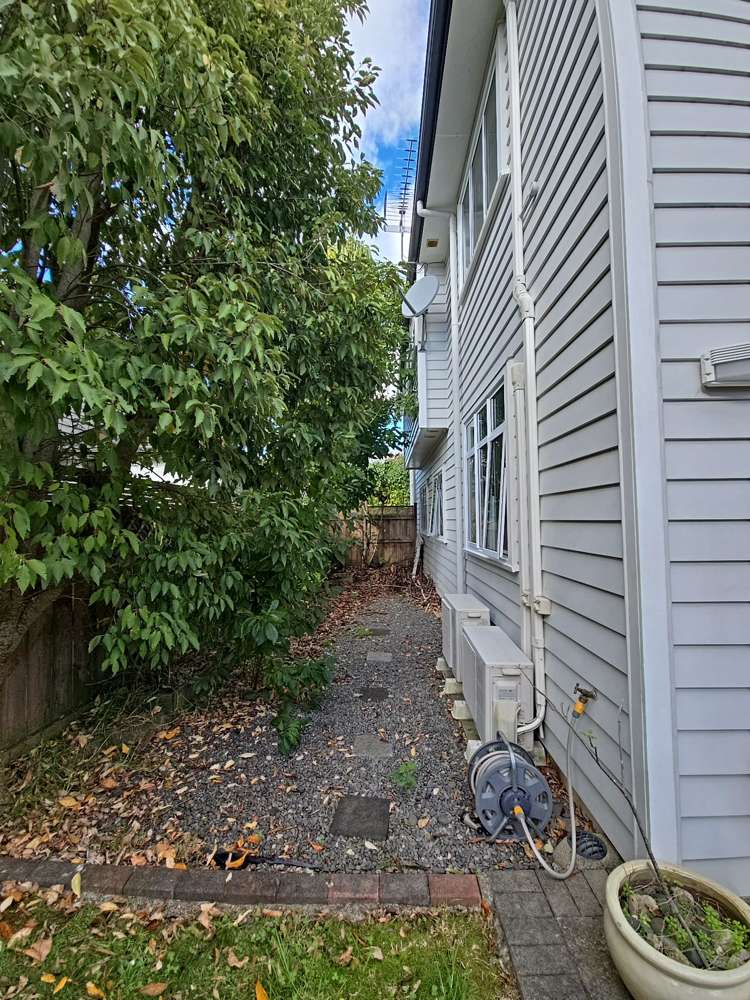 7 Thornton Green Karaka_8