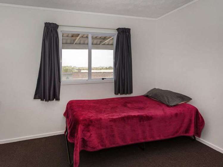 2/23 Beihlers Road Manurewa_7