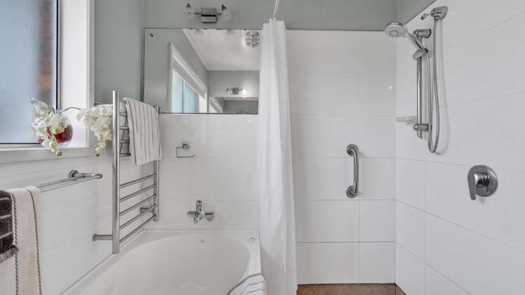 13 Kowhai Street Inglewood_10