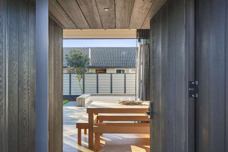19 Dunbarton Street Redwood_31