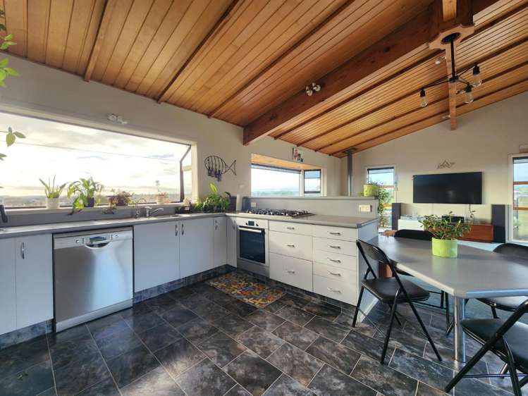 8b Julian Place Westown_6