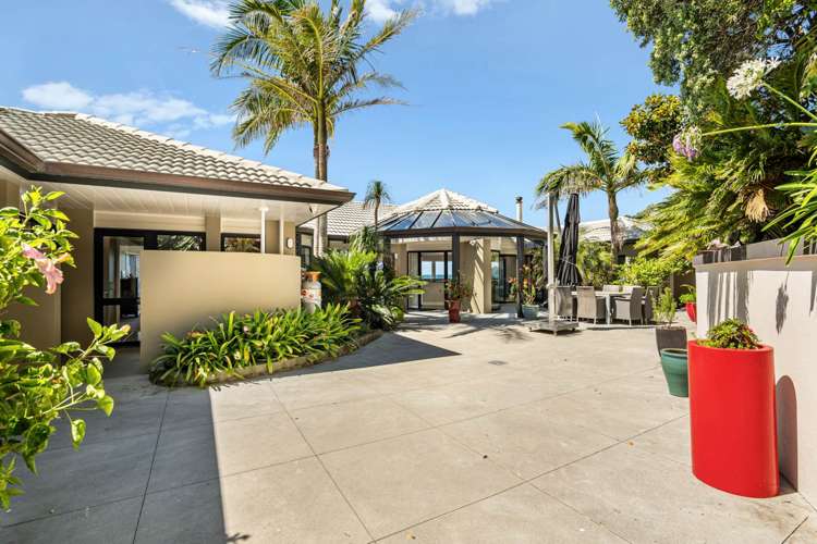 22 Marellen Drive Red Beach_42