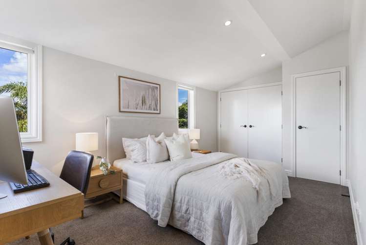 135 Bleakhouse Road Mellons Bay_35