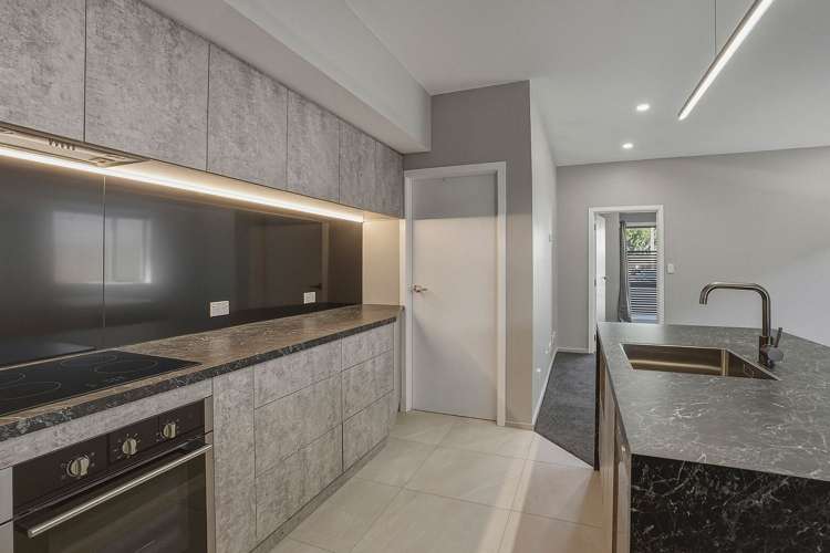 41 Bradshaw Street South Dunedin_13