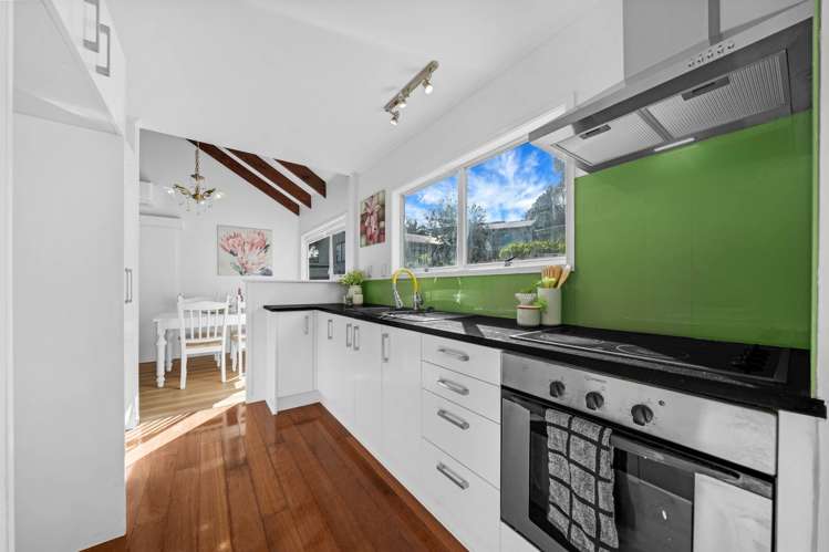 28 Cranberry Place Bucklands Beach_6