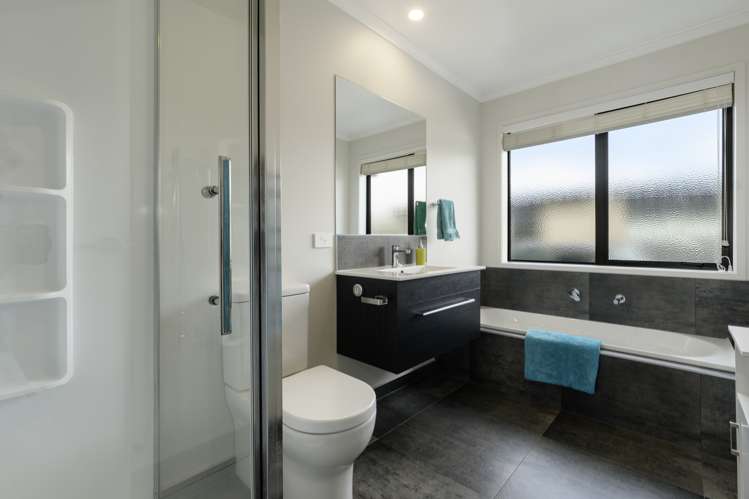 1 Belt Lane Papamoa_16