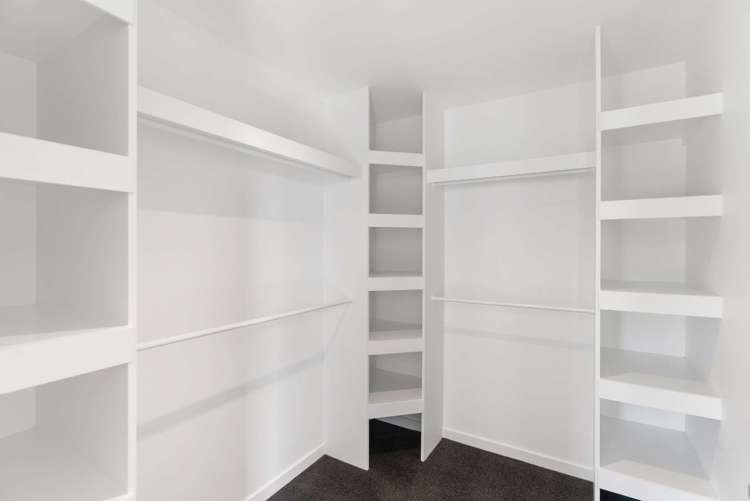 5a Malory Way Rolleston_11