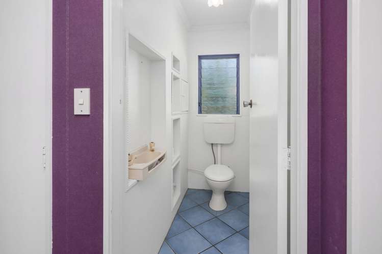 24 Kipling Crescent Stoke_16