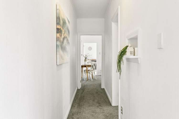 5 Herald Terrace Berhampore_9