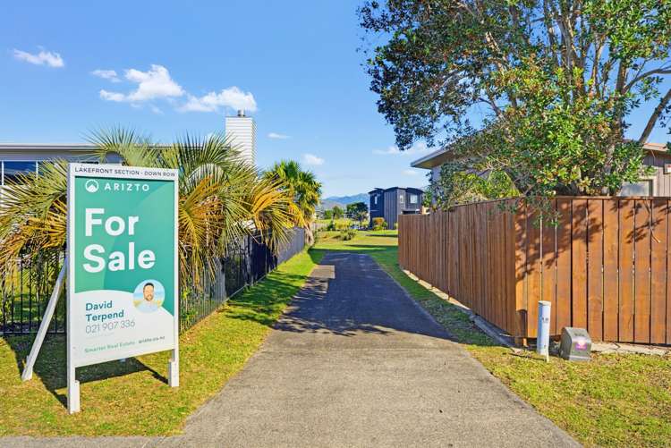 102 The Fairway Matarangi_17