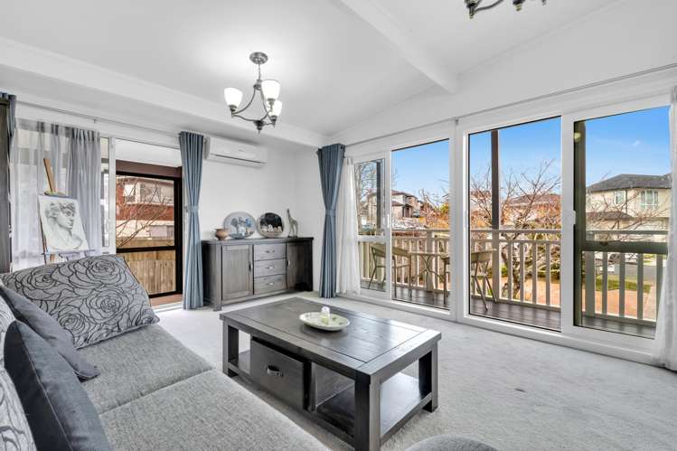 16 & 16A Mander Place Bucklands Beach_41