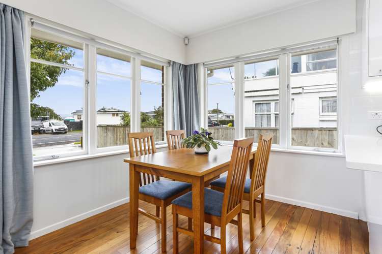 63 Church Road Mangere Bridge_8