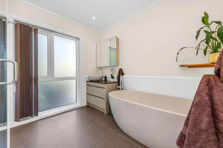 18 Craig Road Maraetai_28