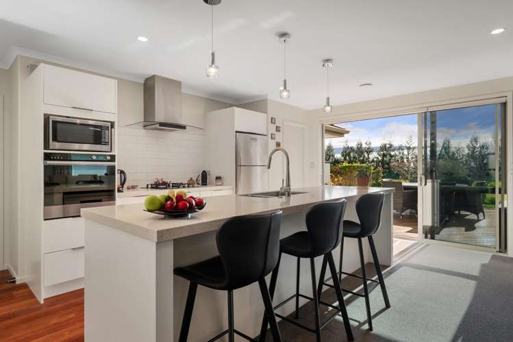 17 Ballantyne Way_2