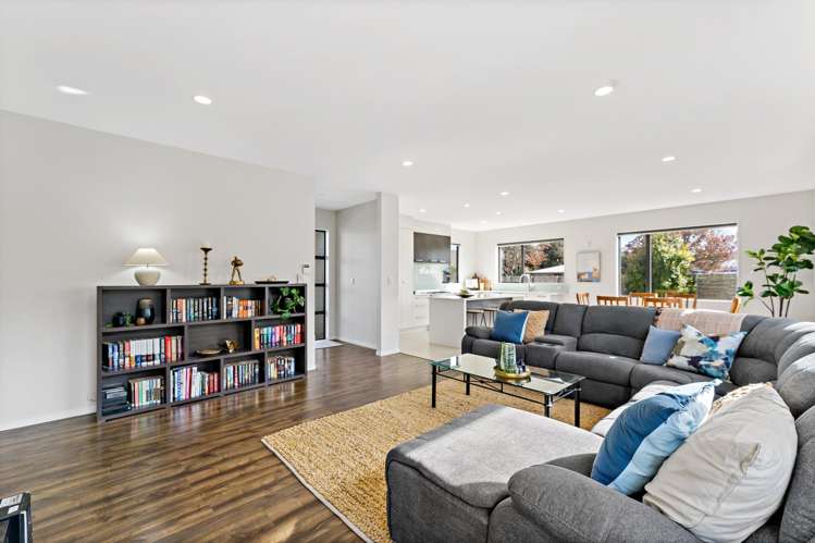 244 Victoria Street West Pukekohe_9