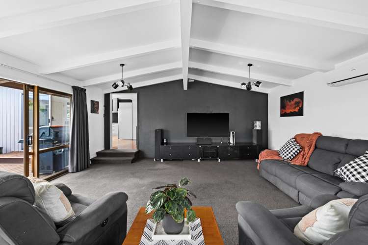 7 Flanders Avenue Onekawa_7