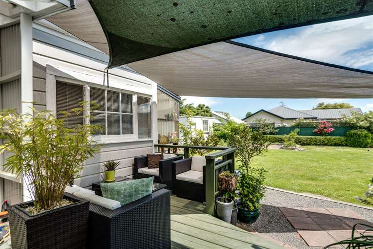 506 Lyndon Road West Hastings_11