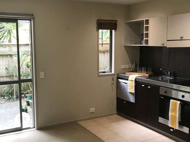 21 Hunters Park Drive Three Kings_3